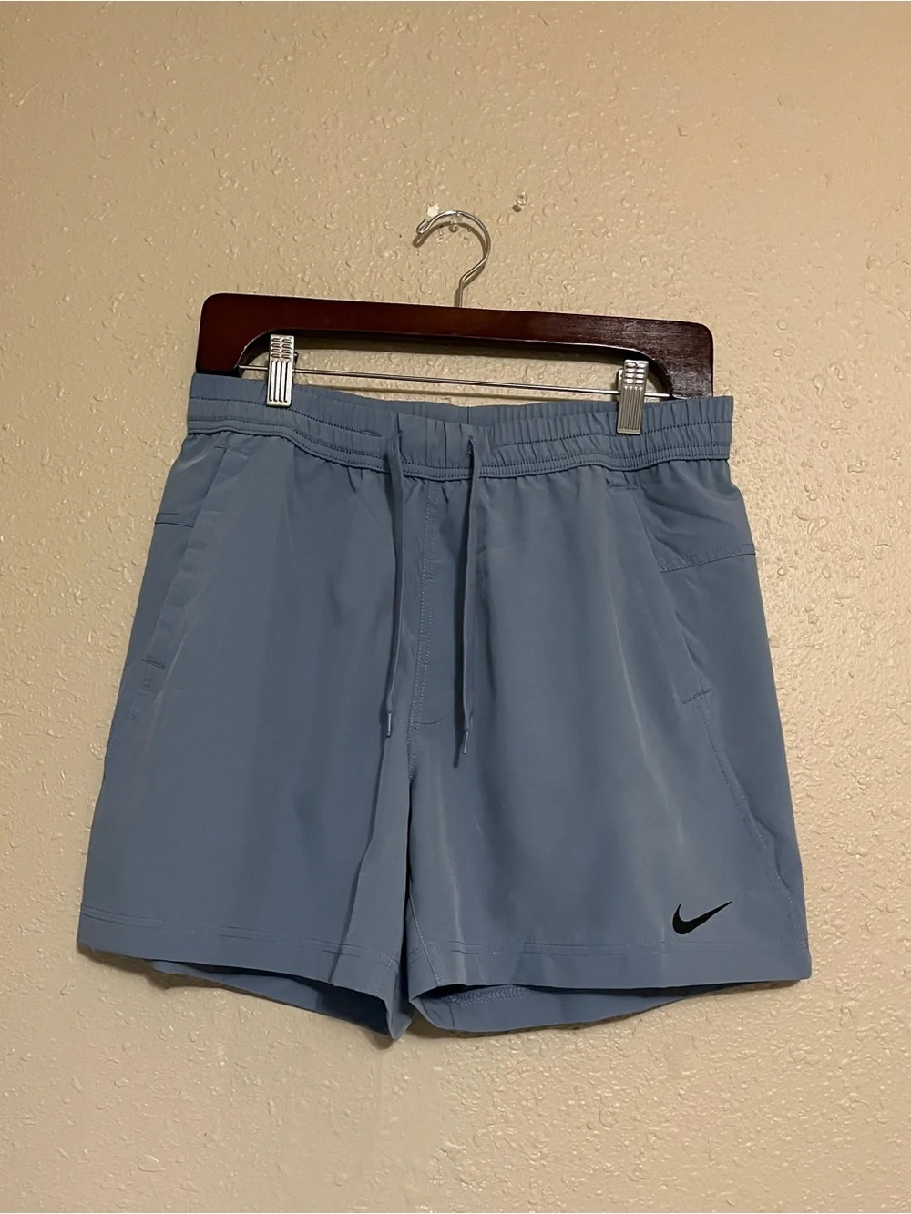 NWT Nike Form Men’s Dri-FIT 5”Unlined Ashen Slate Blue Sz Small Brand New